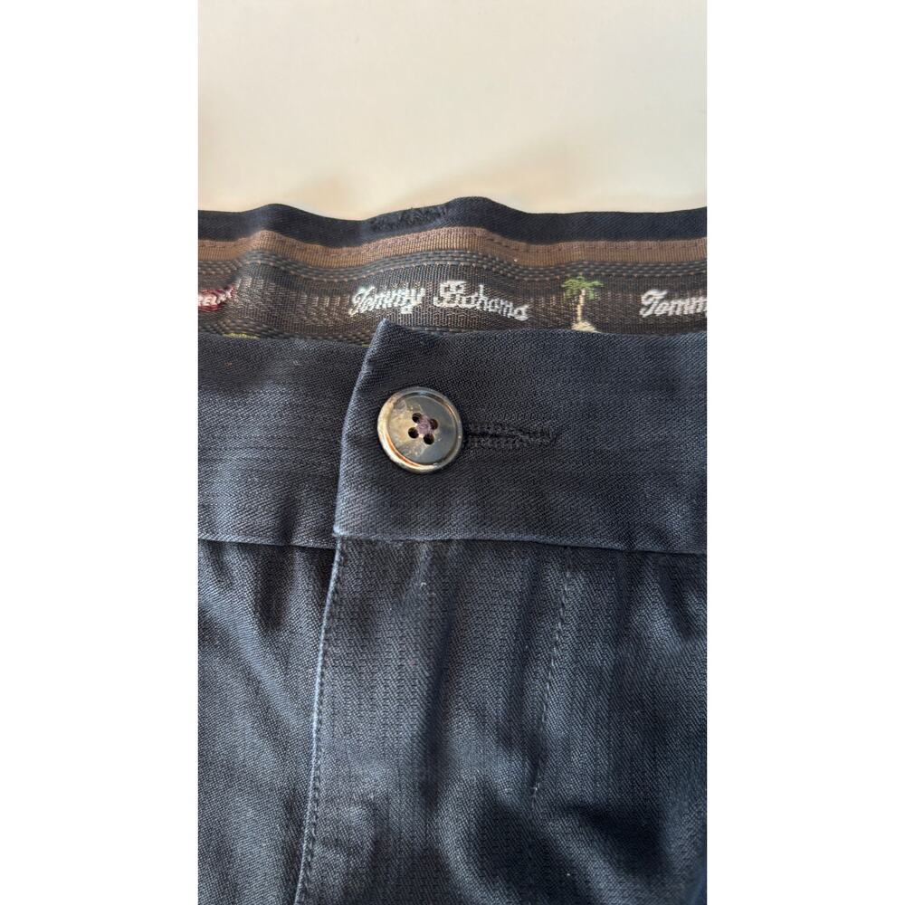TOMMY BAHAMA Mens Shorts Size 42 Black 100% Silk Chino Zip Fly - Picture 4 of 8